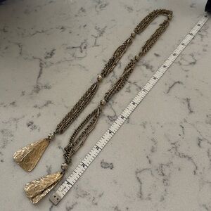 Vintage mid century 1960s -70s gold necklace tie… tassel design
